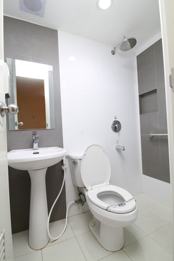 Bathroom 4, Hotel Sogo Alabang South Road, Muntinlupa