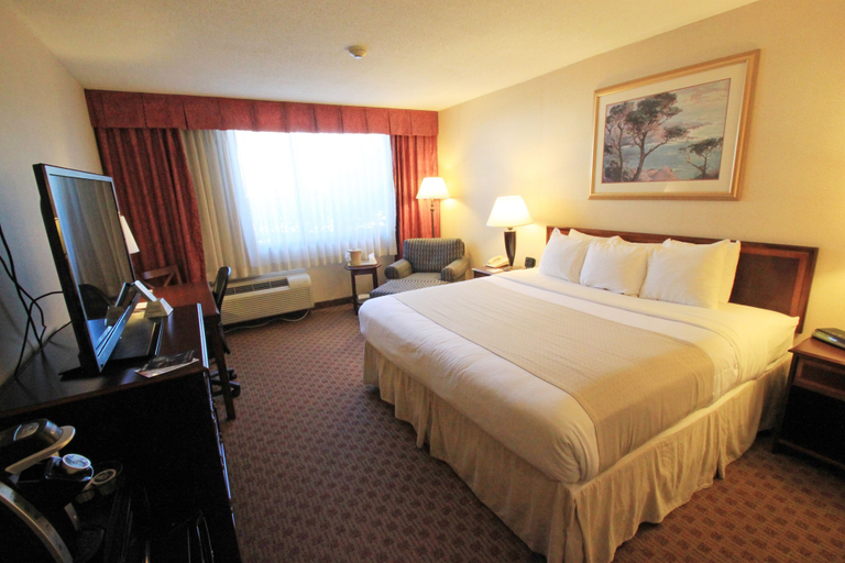Bedroom 3, Fireside Inn & Suites Portland, Cumberland