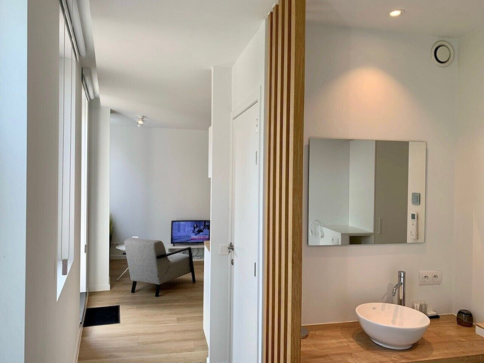 Bathroom 5, Sleutelhuys, West-Vlaanderen