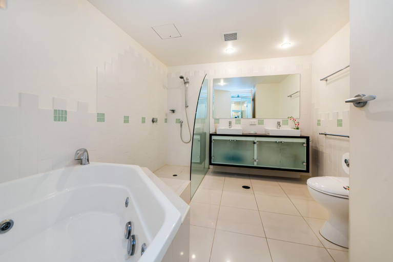 Bathroom 4, Peregian on the Beach - 5/31 Lorikeet Drive, Maroochy - Coastal North