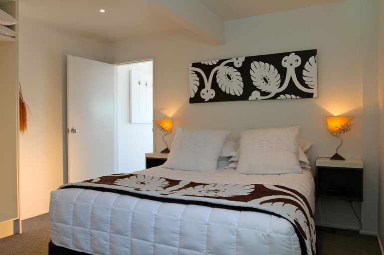 Bedroom 3, Kokomo Retreat, Far North
