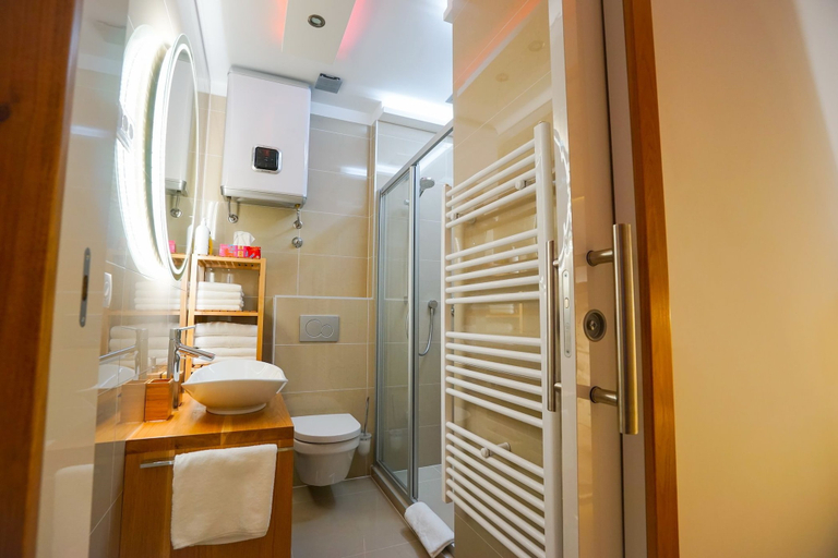 Bathroom 4, Destino City Apartments, Zadar