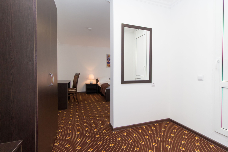 Others 3, Atriya Hotel, Sochi gorsovet