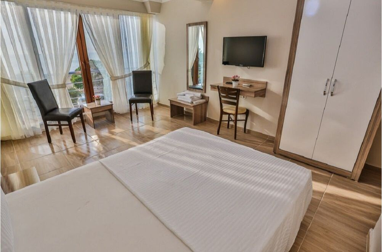 Bedroom 2, Alihan Hotel, Merkez