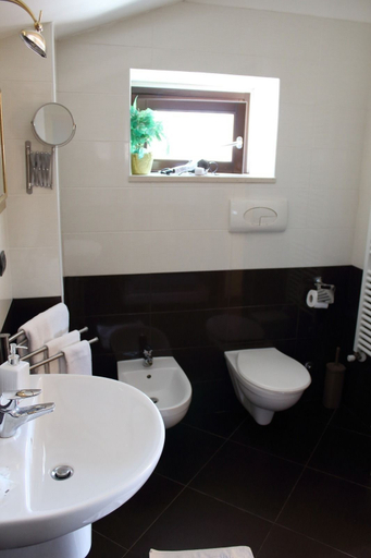Bathroom 5, Centro Storico B&B, Foggia