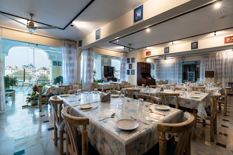Food & Drinks 5, Hotel Sarovar on Lake Pichola, Udaipur