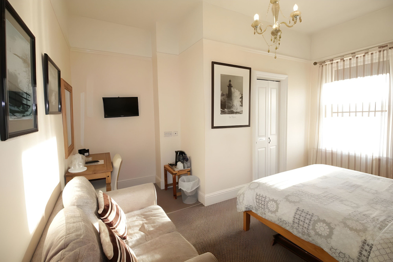 Bedroom 2, Tennyson, Lincolnshire