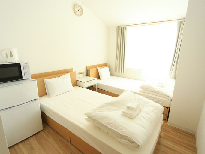 Bedroom 4, coins hostel tenjin, Fukuoka