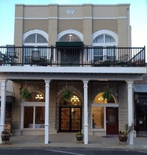 Exterior & Views 1, Hamilton House Inn, Ouachita