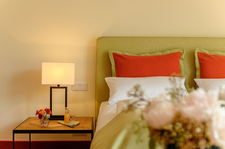 Bedroom 3, Parkhotel Rothof, München