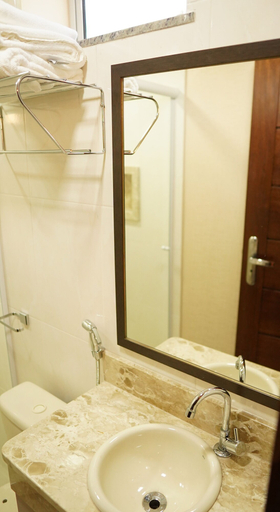 Bathroom 5, Forte Express, Macapa