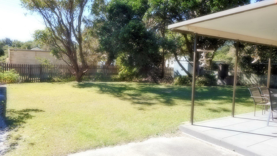 Others 5, Stouty's at Hat Head, Kempsey