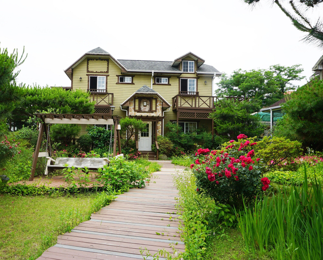 Exterior & Views 2, Art in Tiara, Gyeongju