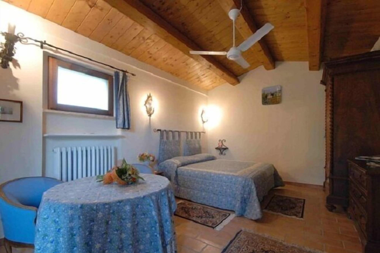 Bedroom 4, Agriturismo Il Boschetto, Ancona