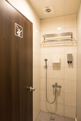 Bathroom 5, On My Way Taitung Hostel Backpacker, Taitung