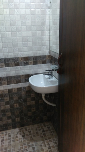 Bathroom 4, Indeevaram Residency, Thiruvananthapuram