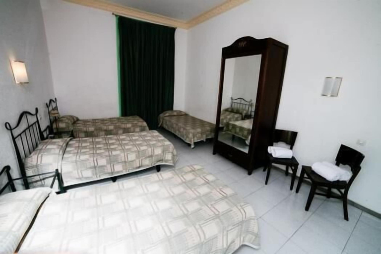 Bedroom 4, Hotel Peninsular, Barcelona