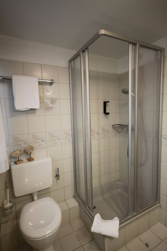 Bathroom 5, Lieblingsplatz Hotel Seedeich, Ostholstein