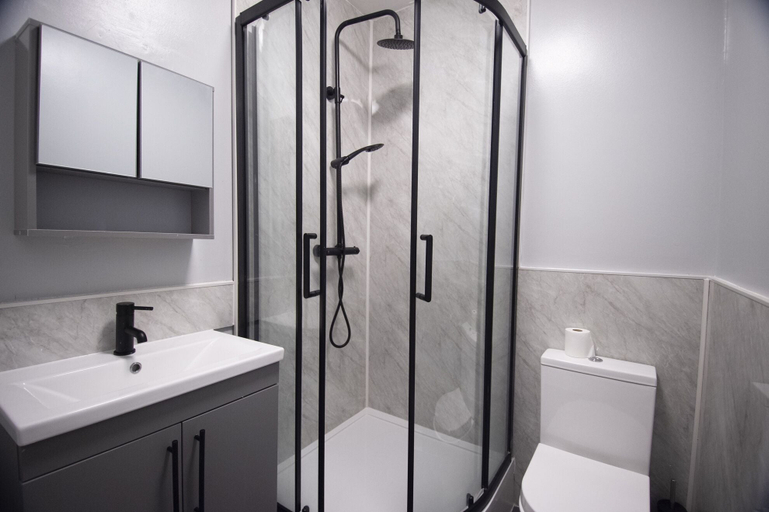 Bathroom, The Black Isle Apartment, Highland