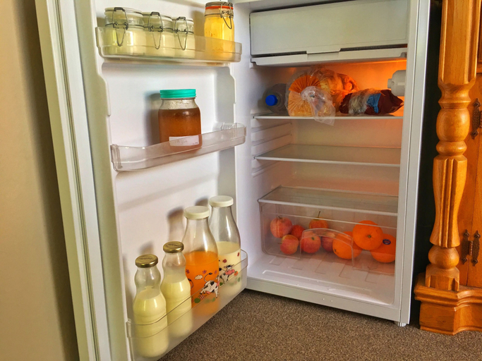 Food & Drinks 5, Milo's Homestay, Thames-Coromandel