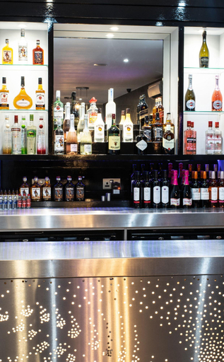 Food & Drinks 5, The Villare Hotel, Leicester