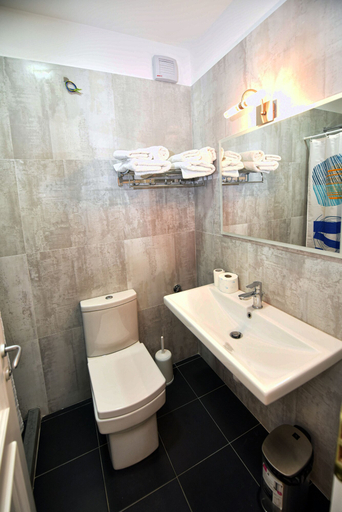 Bathroom 5, Rose Garden Hotel, Shkodrës