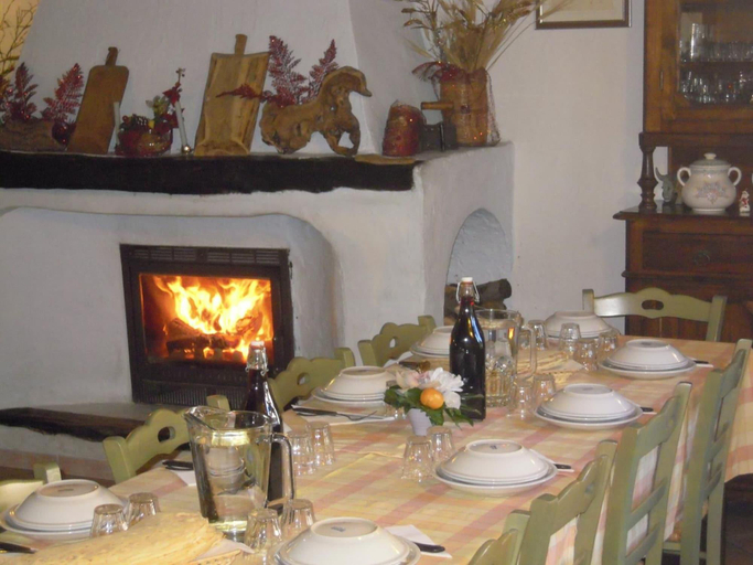 Food & Drinks 5, Agriturismo Camisadu, Nuoro