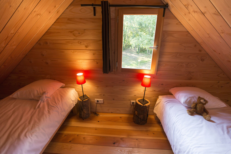 Bedroom, Huttopia Lanmary, Dordogne