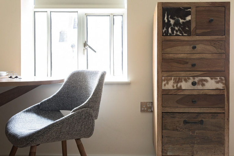 Others 5, The Soho Loft - Elegant & Modern 1bdr in Soho, London