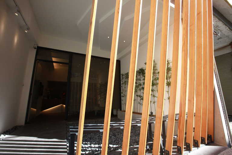 Others 1, Bai Ji Yi, Pingtung
