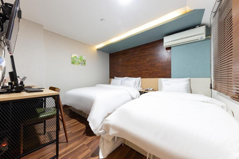 Bedroom 2, NJ Hotel, Pyeongtaek
