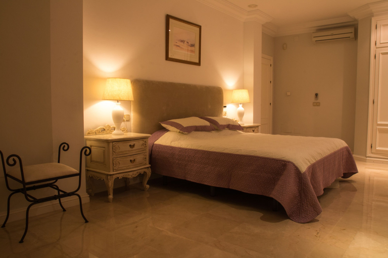 Bedroom 2, Luxury Villa Puerto Banus, Málaga
