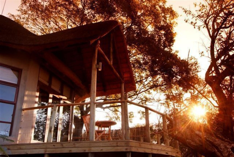 Exterior & Views 2, Nambiti Plains Private Game Lodge, Uthukela