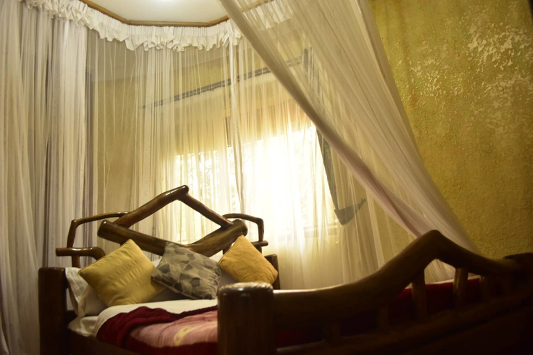 Bedroom 2, Kigezi Forest Cottages, Kinkiizi