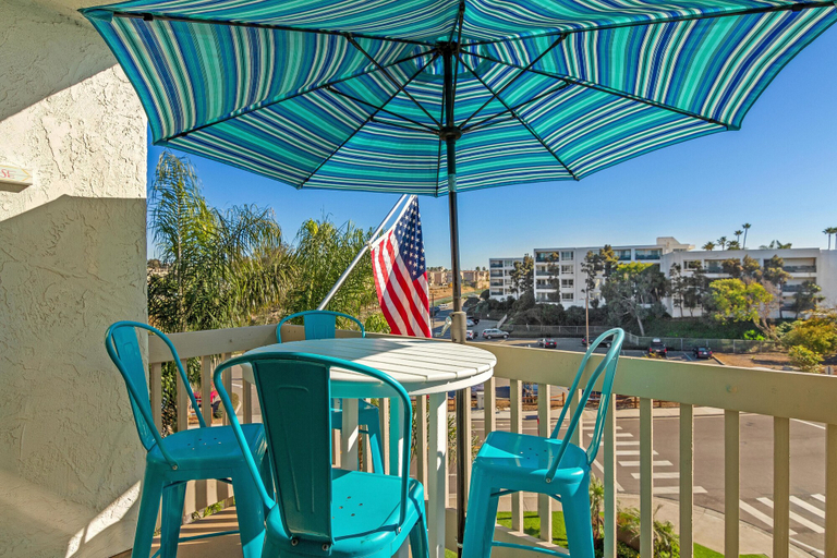 Others 5, Sea Breeze Penthouse, San Diego