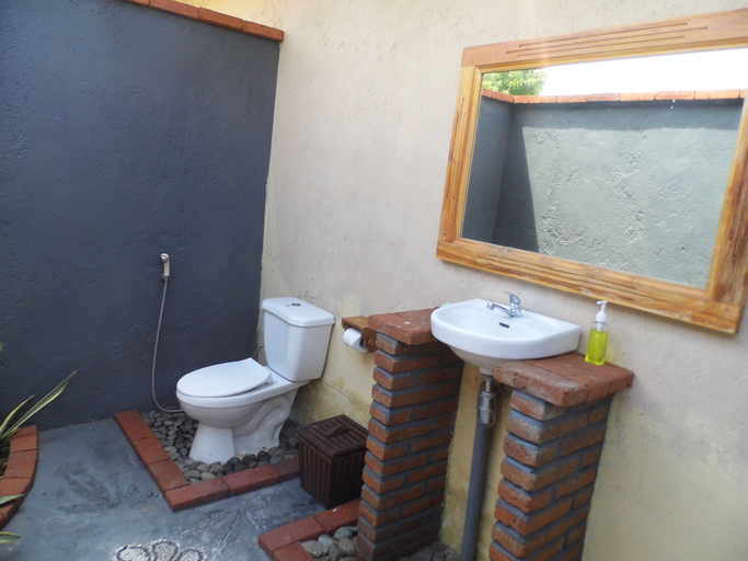 Bathroom 4, White Sandy Beach Menjangan, Buleleng