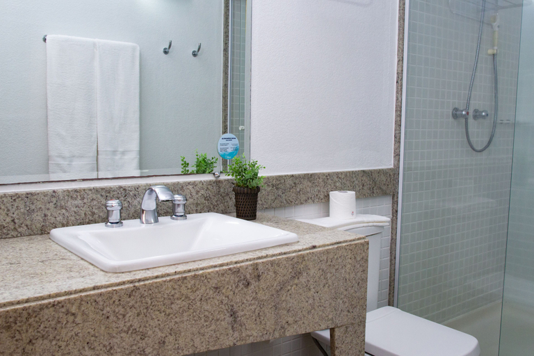 Bathroom, Bristol Brasil 500 Hotel, Curitiba