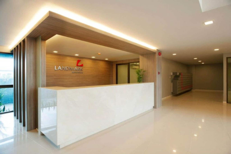 Others 5, Landmark Residence, Bang Bo
