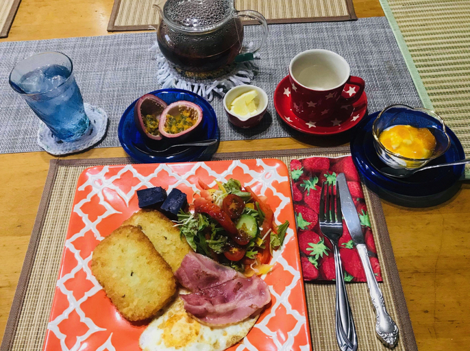 Food & Drinks, Tom and Rimi's, Kumejima