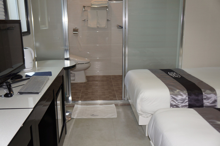 Bedroom 3, Novaluz Tourist Hotel, Yeongdeungpo