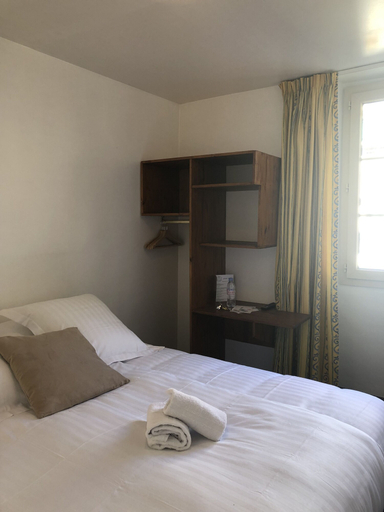 Bedroom 3, Hôtel Génépi, Alpes-Maritimes