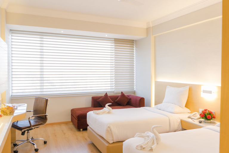 Bedroom 2, Gemini Continental Lucknow, Lucknow