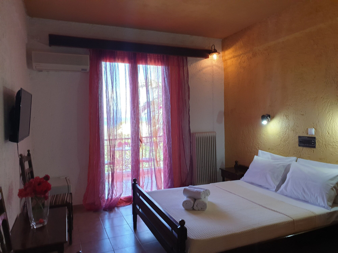 Bedroom 3, Hotel Alexandros, Ionian Islands