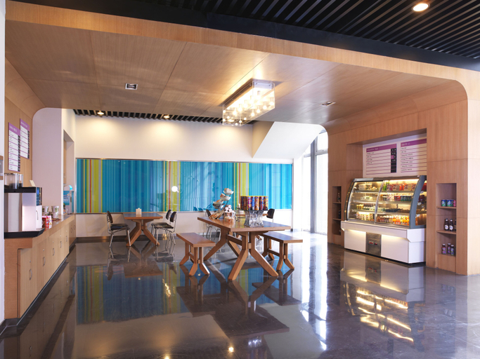 Food & Drinks 5, Funiu Mountain Hotel, Zhengzhou