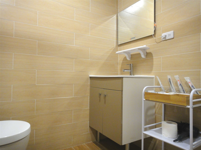 Bathroom 2, Park 66, Tainan