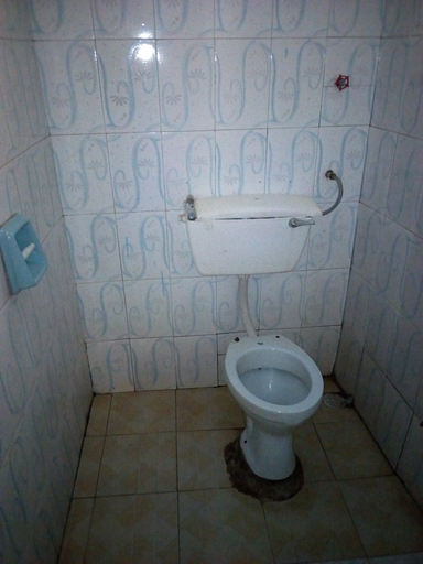 Bathroom 3, Batian Grand Hotel, Nyeri Town