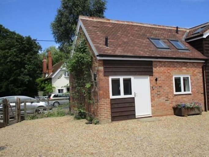 Exterior & Views 2, The Red Barn, Oxfordshire