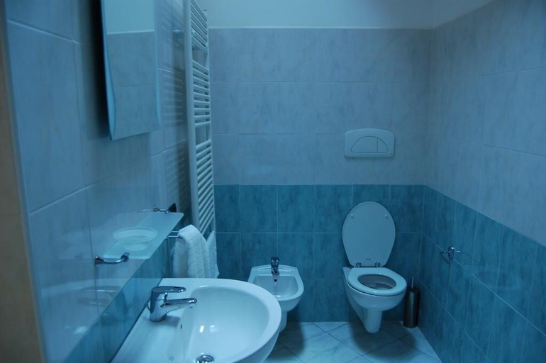 Bathroom 5, Agriturismo Rocca Dei Marchesi, Brescia
