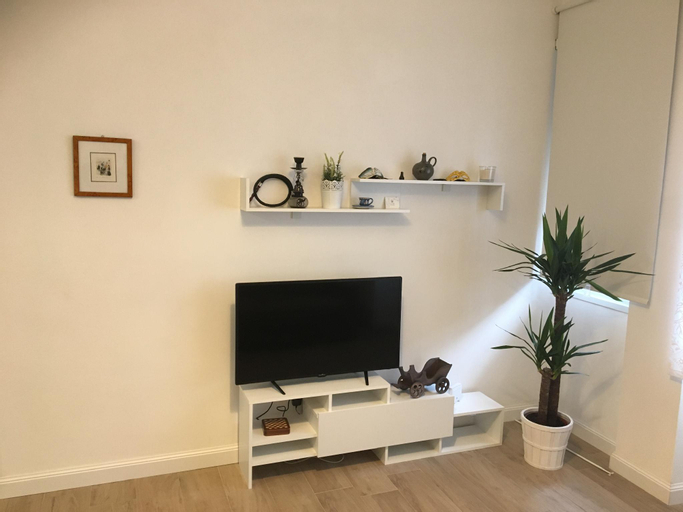 Others 5, GLI ARANCI Apartment , Rome
