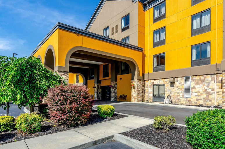 Exterior & Views 2, Quality Inn & Suites Abingdon, Washington